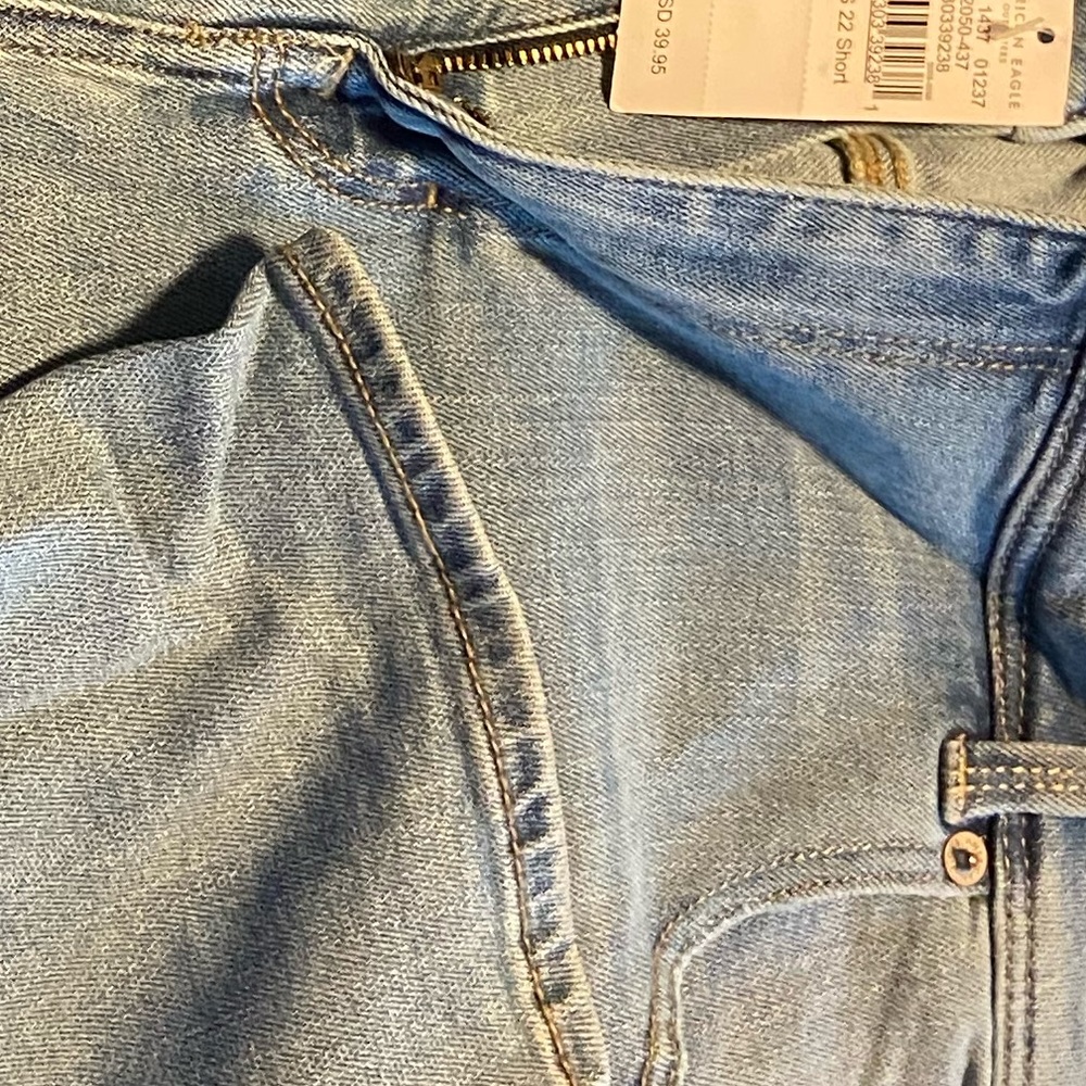 Women’s American eagle jeans